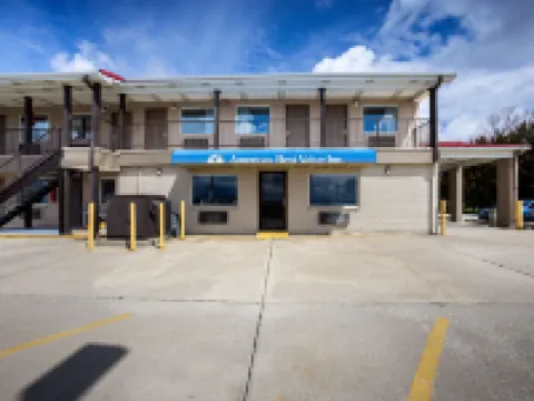 Americas Best Value Inn Celina Hotels in Celina