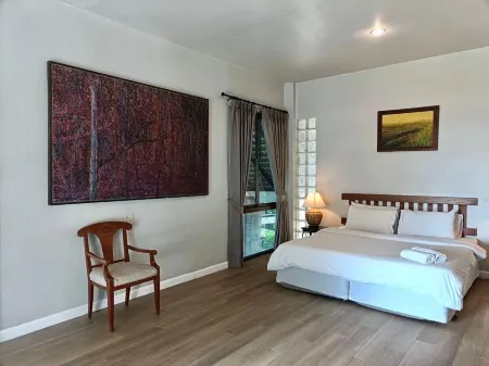 Hakuna Matata Nature Resort Отели рядом с достопримечательностью «Wat Kaeng Klang Dong»