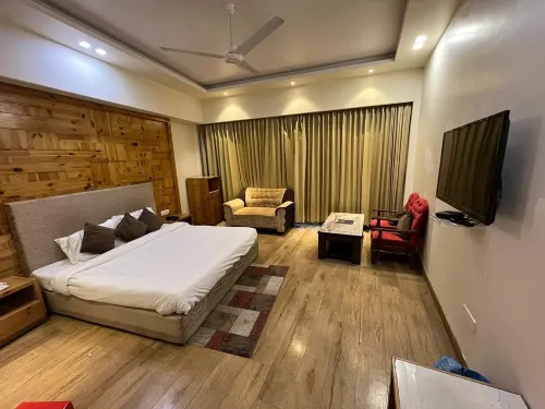 Hotel Barog Heights