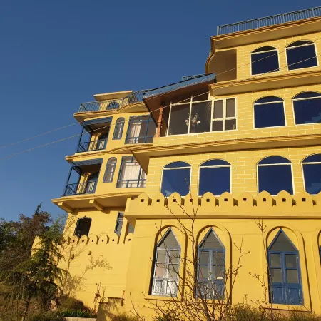 Naldehra House