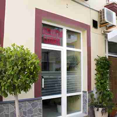 Candisol Cozy Inns Hotel Exterior