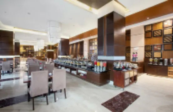 The Alana Hotel & Convention Center Solo by Aston