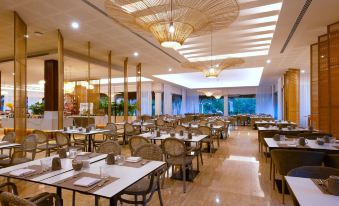 Family Selection at Grand Palladium Kantenah Resort & Spa
