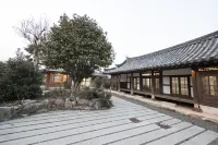 Gwangyang Inseori Park Hotels near Yudang Park