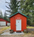 Bear Necessities Cottages Hotels near Seward KOA Journey