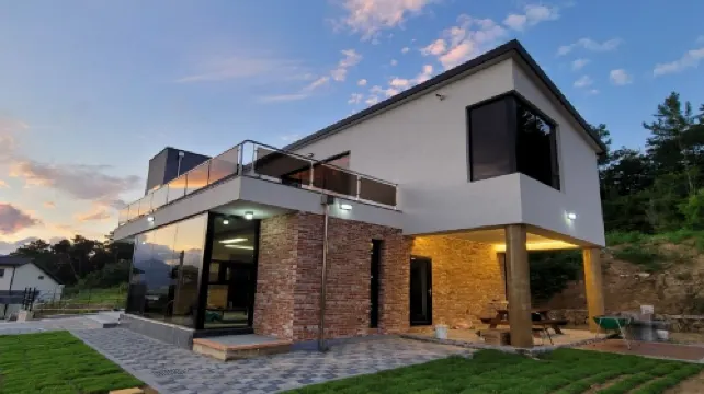 Damyang Haven House