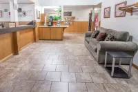 Super 8 by Wyndham Louisville/Expo Center Hotels in Shively