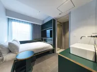 all day place shibuya Отели рядом с достопримечательностью «Джаз-клуб Blue Note Tokyo»
