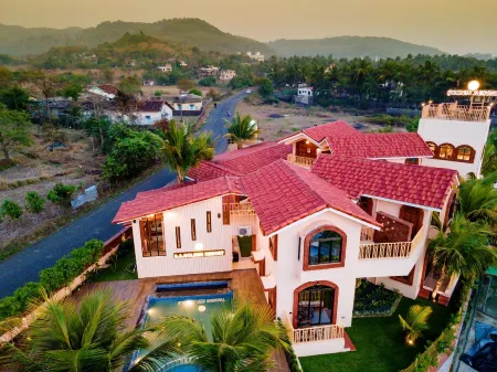 SA Golden Resort , Murud-Janjira, Murud Janjira Отели в г. Саран Нандгаон