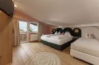 Familienhotel Felsenhof Hotels in der Nähe von Skiverleih Achter Jet