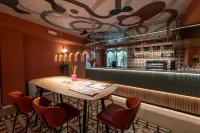 Bleis Hotel - 酒吧