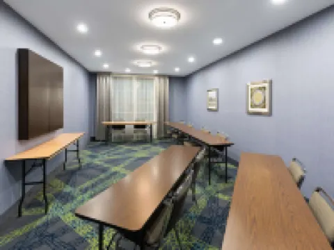 La Quinta Inn & Suites by Wyndham Cullman Hotels in Cullman