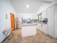 Villa Selena - 5br Villa In Sosua Center!