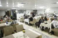 Grand Zara Hotel - 3 Sao