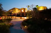 Disney's Animal Kingdom Lodge Hotels in Bay Lake