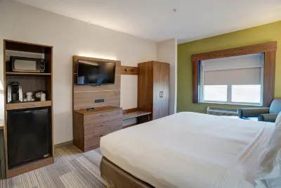 Holiday Inn Express la Plata Hotels in Saint Charles