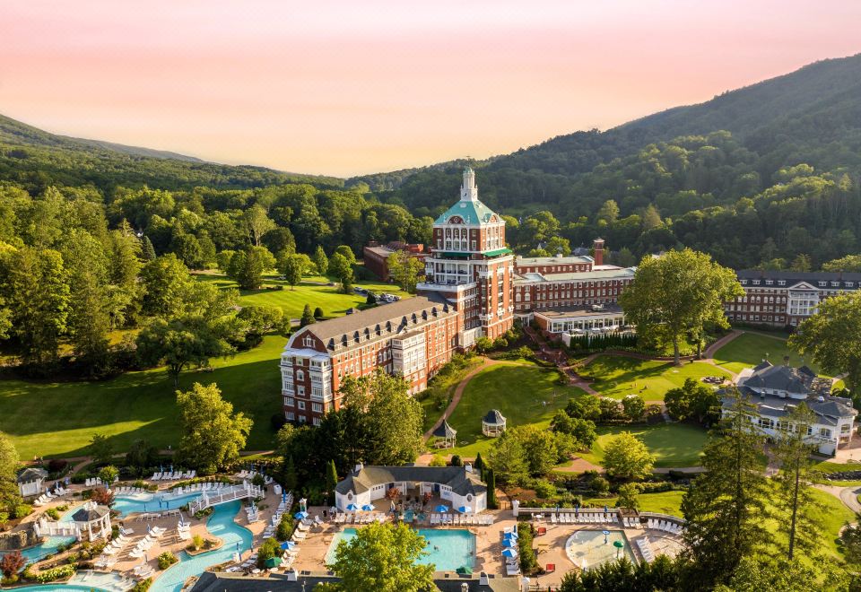 hotel overview picture