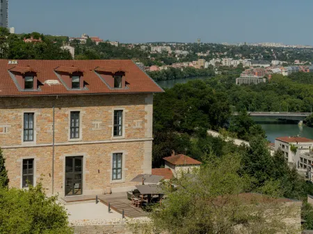 Hôtel Fort St Laurent Lyon - Handwritten Collection Отели рядом с достопримечательностью «Фурвьер»