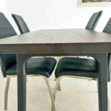 Nika Apartment - Aare Jungfrau AG Dining/Meeting Rooms