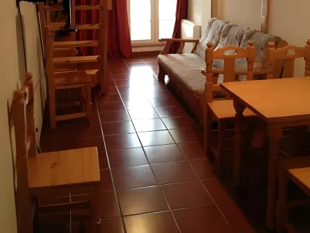 Apartamentos Las Tuyas 3000