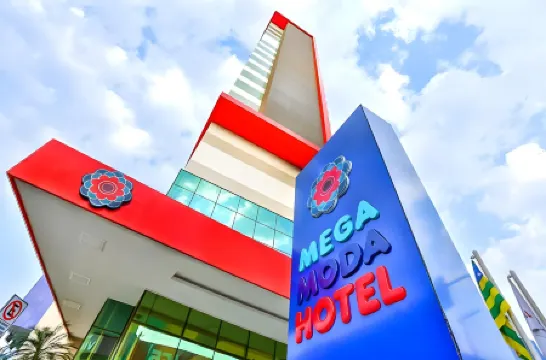 Mega Moda Goiania Hotel