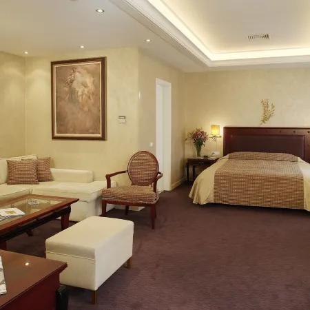 Theoxenia House Hotel