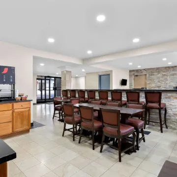 SureStay Plus by Best Western Windsor