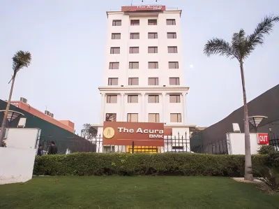 The Acura BMK Hotels near The Esplanade Mall