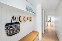 Louttit Bay Apartment 1
