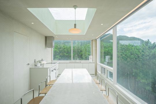 숙소 내부 전경