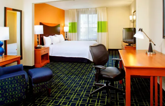 鳳凰城市中心萬楓酒店套房