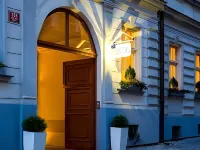 Unitas Residence Hotels near Charles Bridge