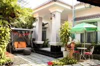 Hoang Mai Hotel Hotel dekat Tạp Hóa Út Dương
