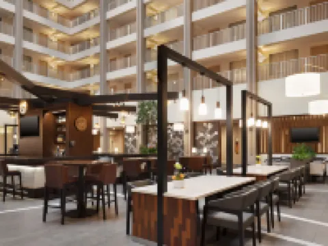 Embassy Suites by Hilton Cincinnati RiverCenter Hotels in Covington