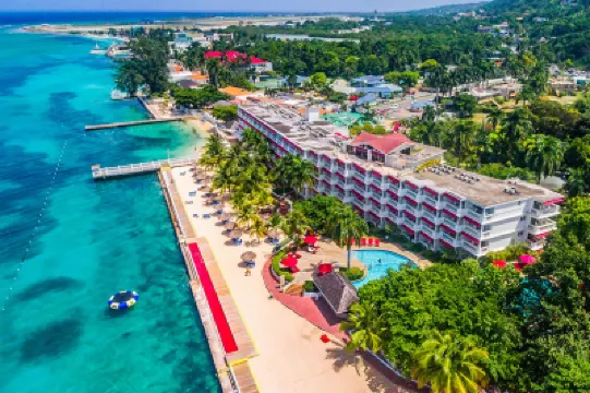 Grand Decameron Montego Beach, A Trademark All Inclusive Hotels in 
