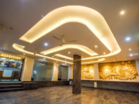 Hotel Nova Inn โรงแรมในมธุระ