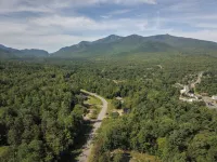 Modern, Sauna, Near Whiteface/Lake Placid, Dogs, Mountain Views Hotels in Wilmington