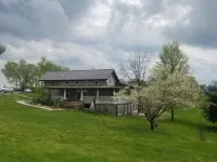 Heritage Guesthouse-peaceful haven at edge of town