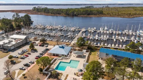 Marina Vista Retreat