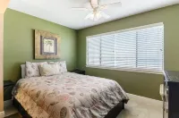 Beach lover's paradise Hotels near Navarre Beach Sea Turtle Conservation Center