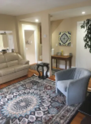 Free 2 Car Parking at this 3 bedroom apartment. Close to a park. Great location