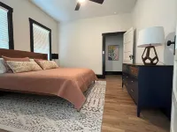 Cozy 2-bedroom Mid Century Modern house in Great Falls