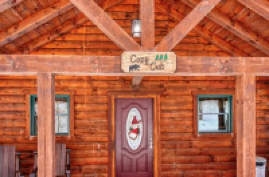 Over the hill and through the woods, to the Cozy Cub cabin we go.