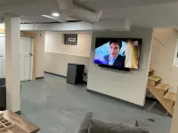 Charming 3-bedroom house with AC and WiFi in welcoming Covington.