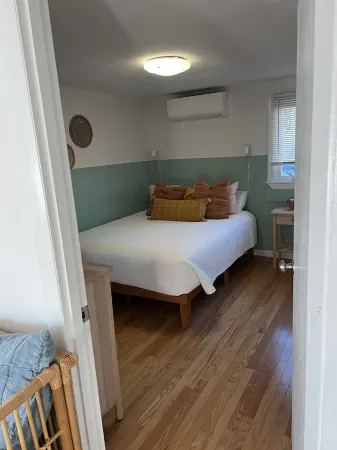 Beachy retreat! Отели в г. Олд-Орчард-Бич