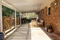 5 Min Walk to Cooper Creek. Cozy Outdoor Space! 15-20 Minutes to Ft Benning. - สระว่ายน้ำส่วนตัว