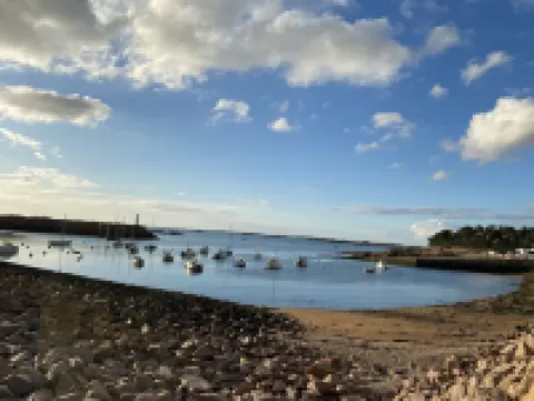 New studio less than 5 minutes from the beaches of the Pink Granite Coast