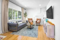 Modern, Fully Renovated Home with Mountain Views & Private Backyard with Patio