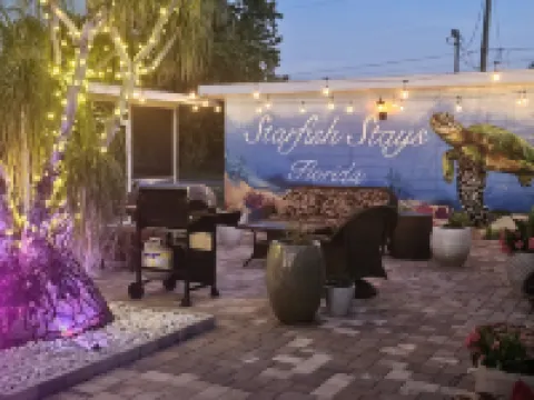 Beachy 1-Bedroom Getaway in Cape Coral – 20 Mins to Sanibel & Fort Myers Beach!