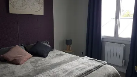 Lovely apartment 3 km from the sea. Residential area Отели в г. Руайан